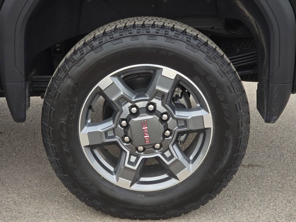 2025 GMC Sierra 2500HD SLT - Photo 30