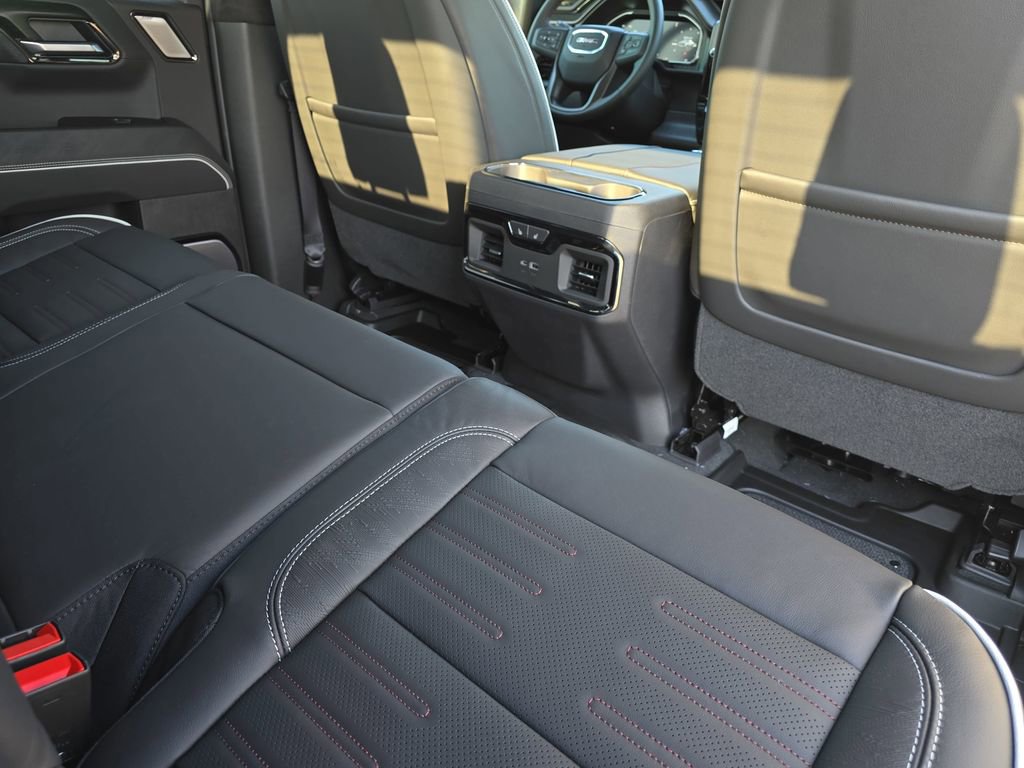 2026 GMC Sierra 1500 AT4X - Photo 11