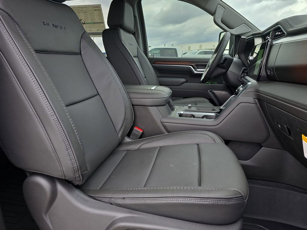 2026 GMC Sierra 2500HD Denali - Photo 10