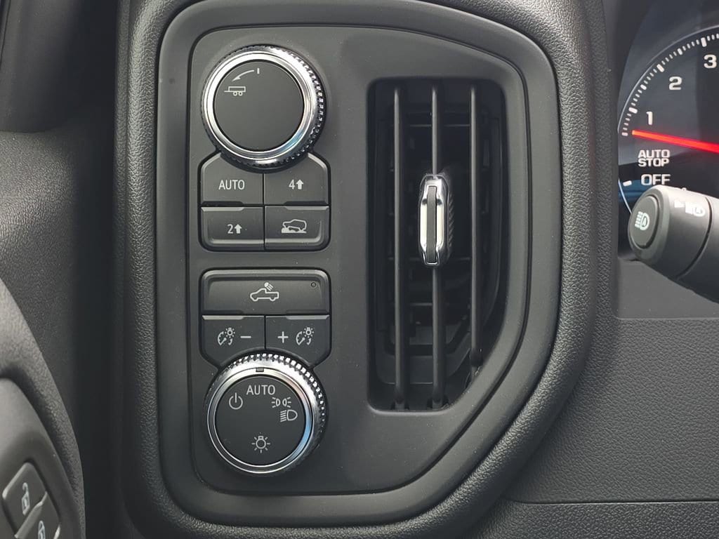 2025 GMC Sierra 1500 Pro - Photo 20