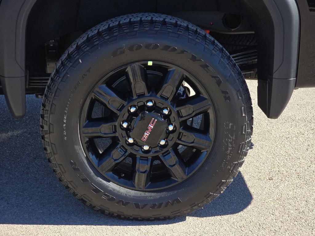 2026 GMC Sierra 2500HD AT4 - Photo 31
