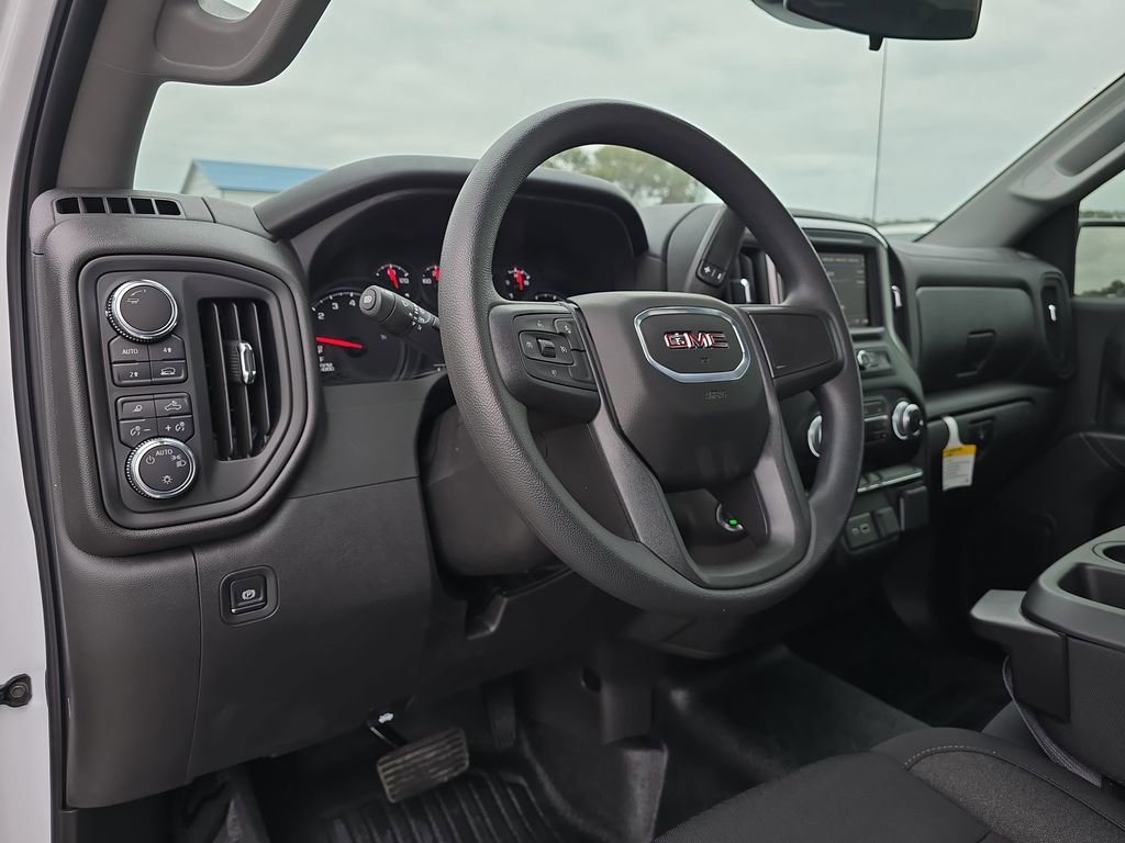 2025 GMC Sierra 1500 Pro - Photo 11