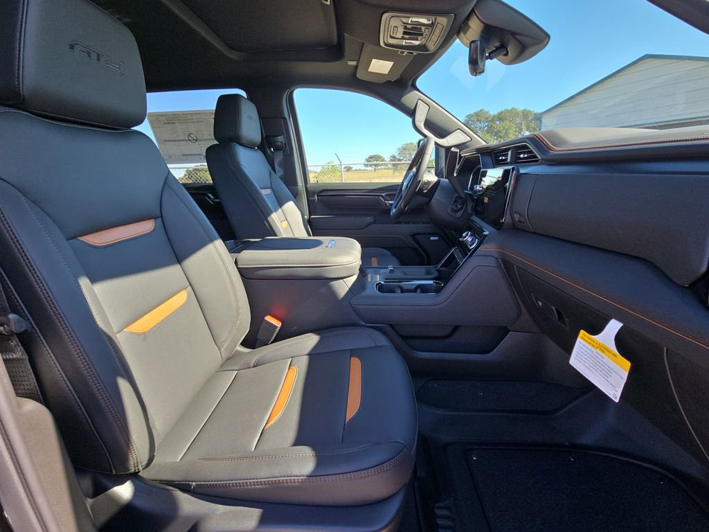 2026 GMC Sierra 2500HD AT4 - Photo 10