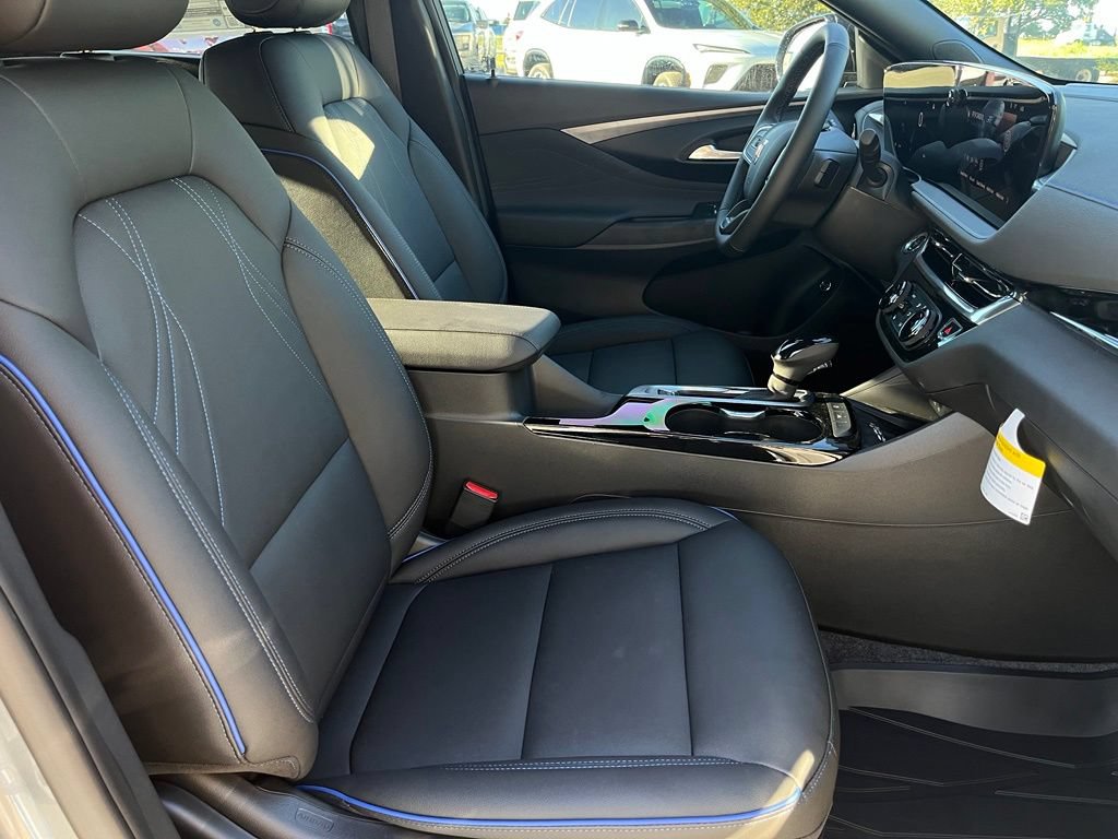 2026 Buick Envista Sport Touring - Photo 10