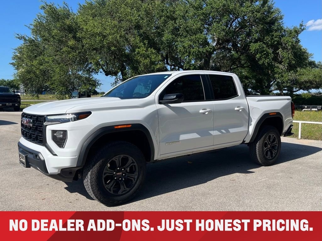 2025 GMC Canyon 4WD Elevation Crew Cab Short Box's photo