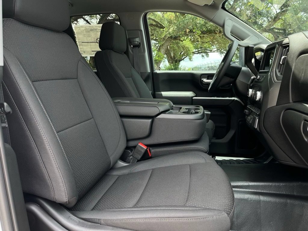 2026 GMC Sierra 2500HD Pro - Photo 10