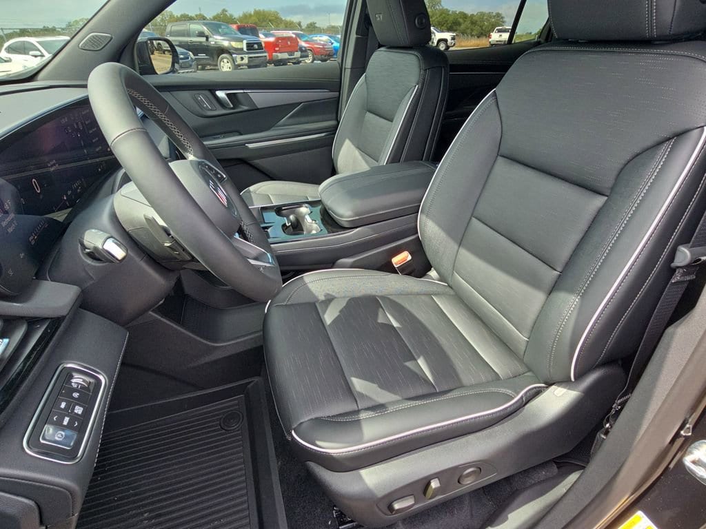 2026 Buick Enclave Sport Touring - Photo 16