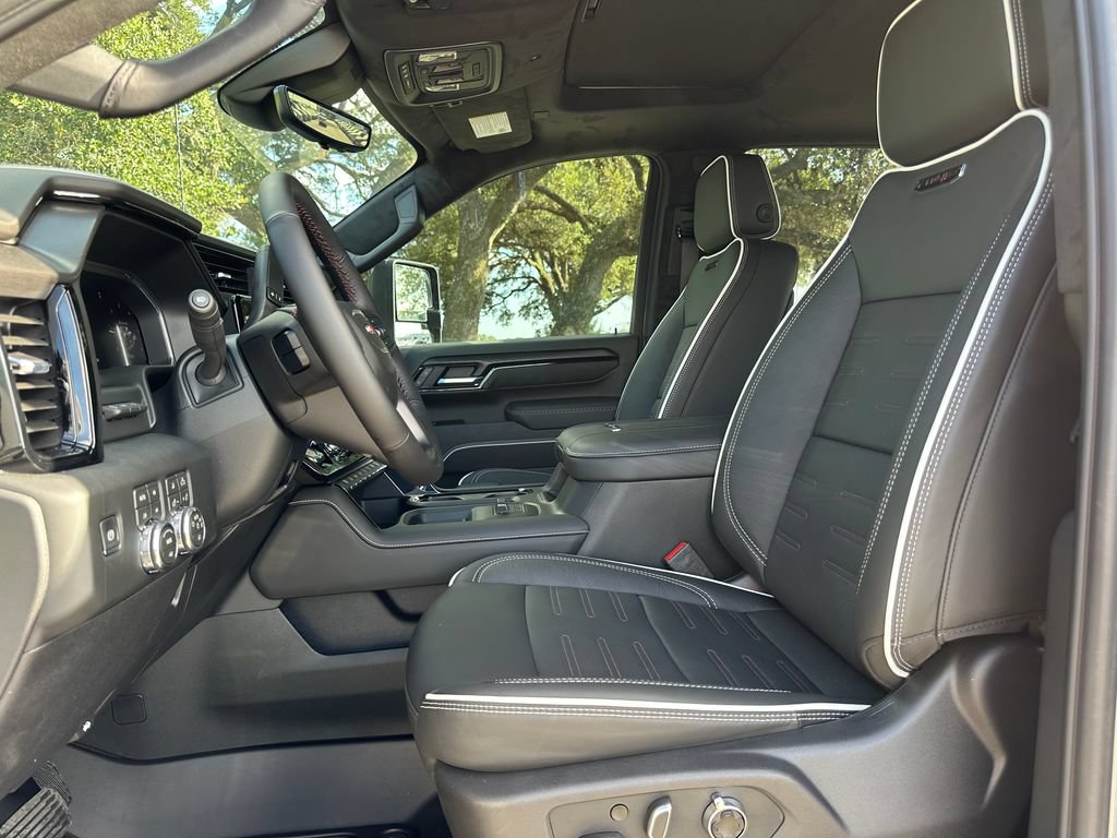2026 GMC Sierra 2500HD AT4X - Photo 13