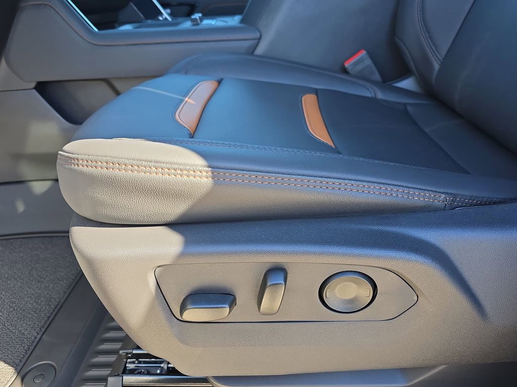 2026 GMC Sierra 2500HD AT4 - Photo 29