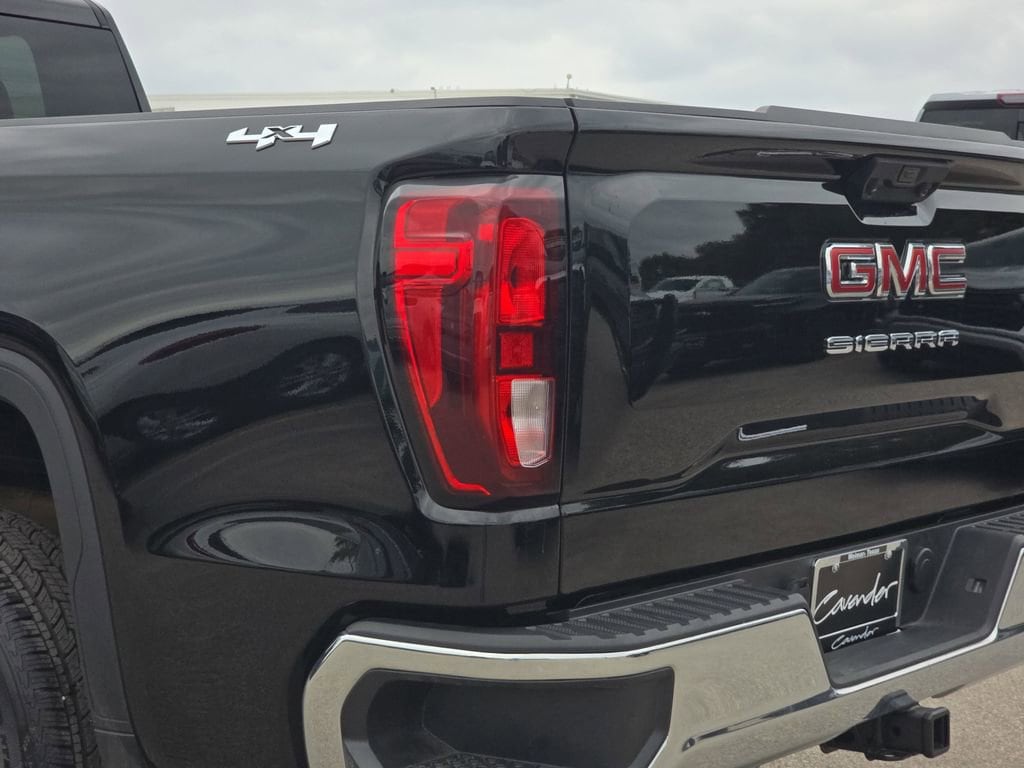 2025 GMC Sierra 1500 Pro - Photo 27