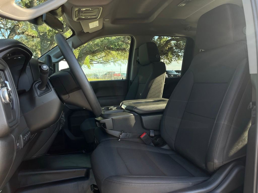2026 GMC Sierra 2500HD Pro - Photo 14