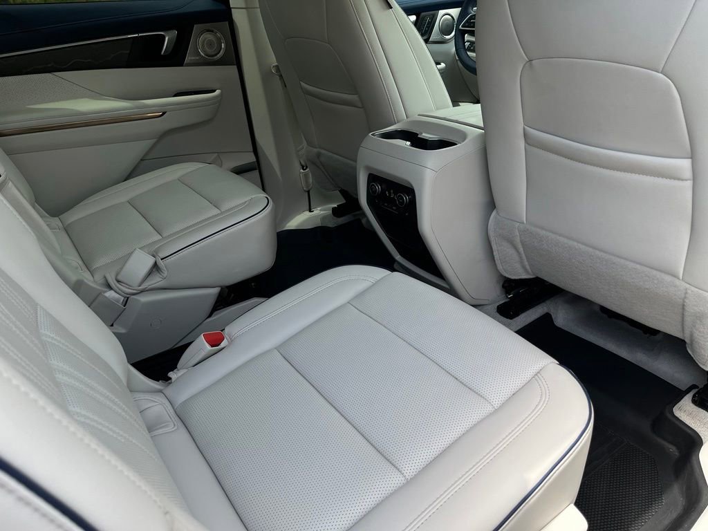 2026 Buick Enclave Avenir - Photo 11