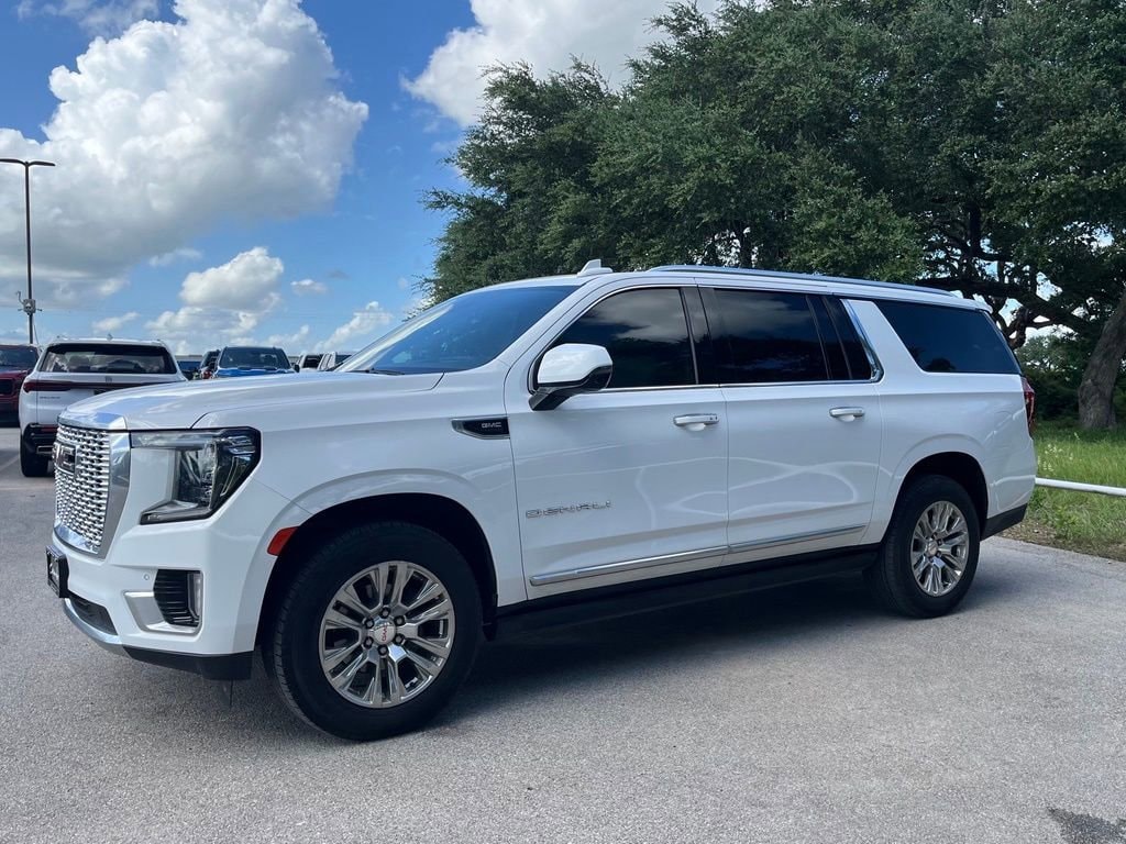 Used 2023 GMC Yukon XL Denali SUV