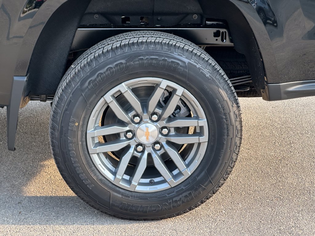 2026 Chevrolet Colorado LT - Photo 27