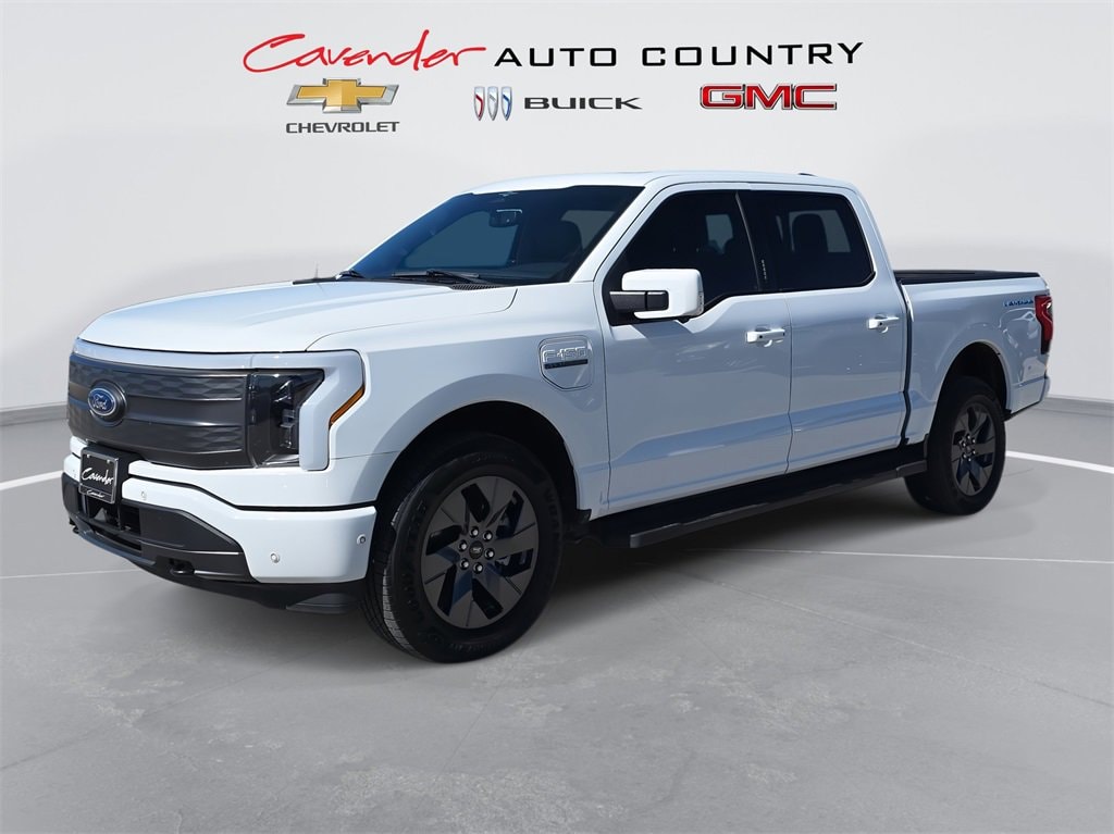Used 2023 Ford F-150 Lightning Lariat Truck