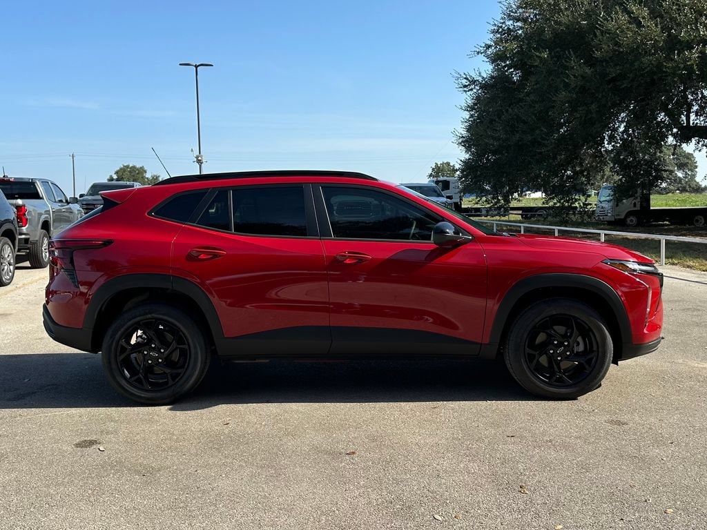 New 2026 Chevrolet Trax LT SUV