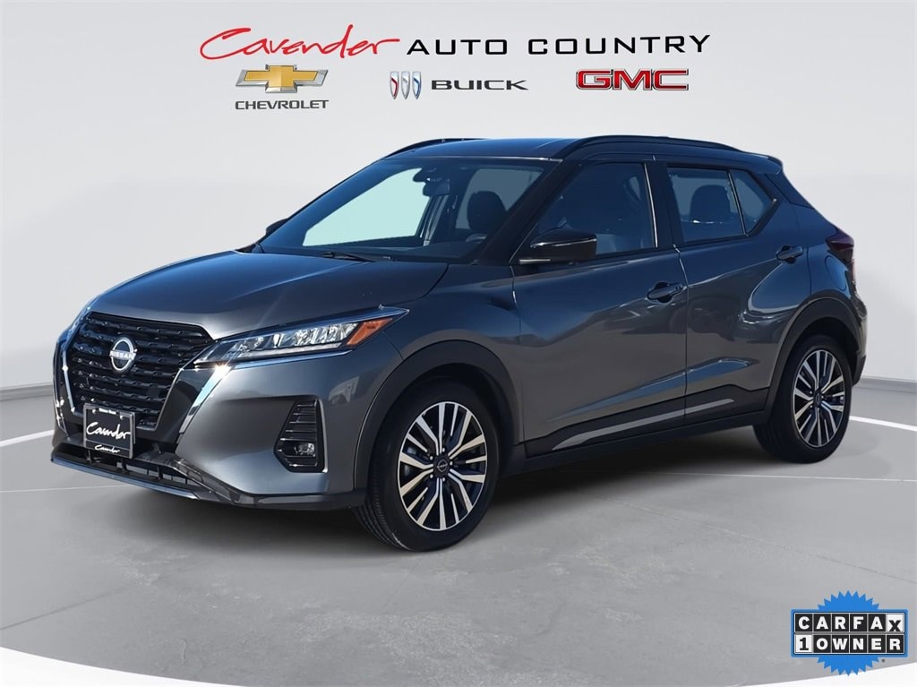 Used 2024 Nissan Kicks SR SUV