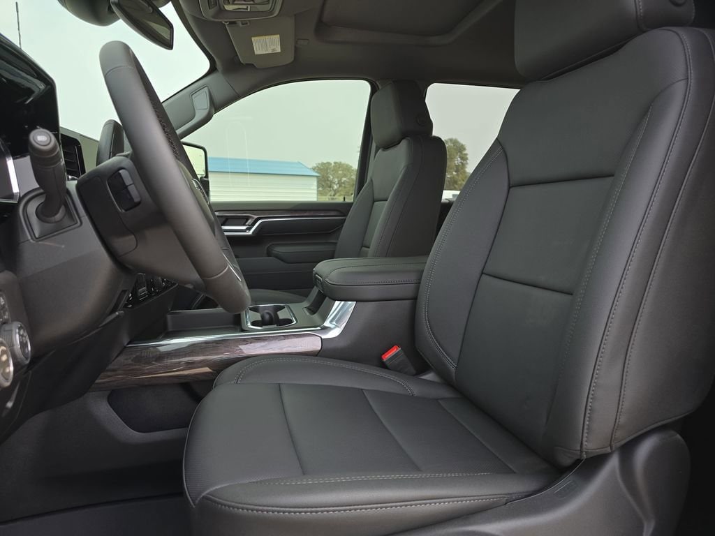 2026 Chevrolet Silverado 2500 HD LTZ - Photo 13