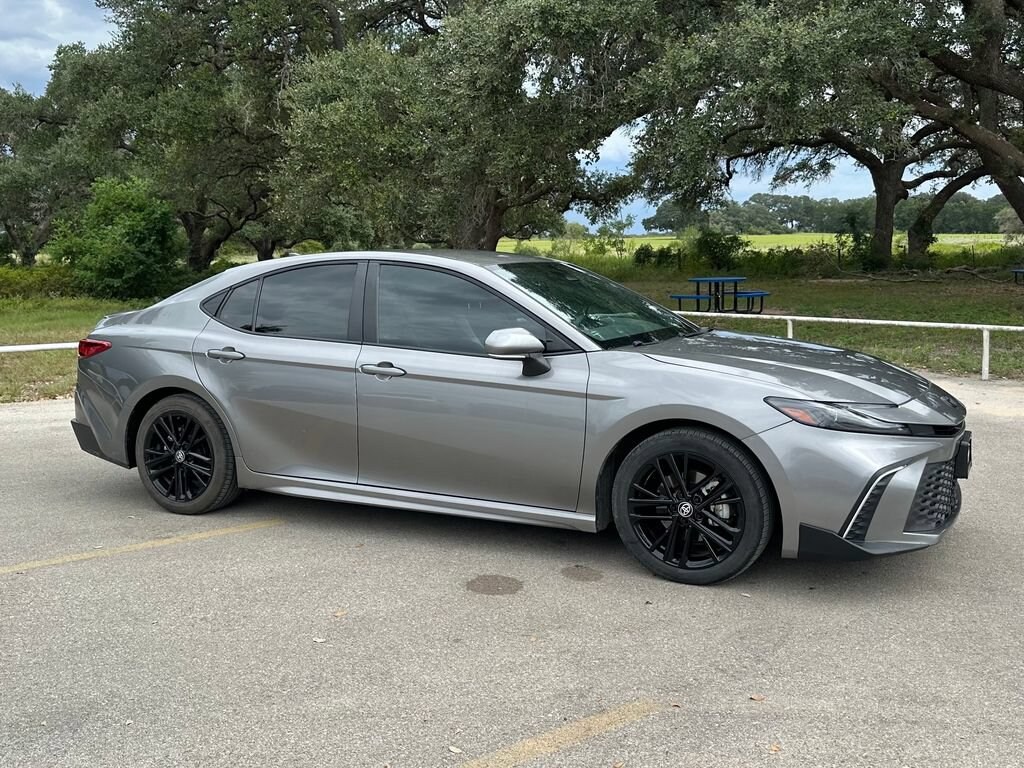 Used 2025 Toyota Camry SE Sedan