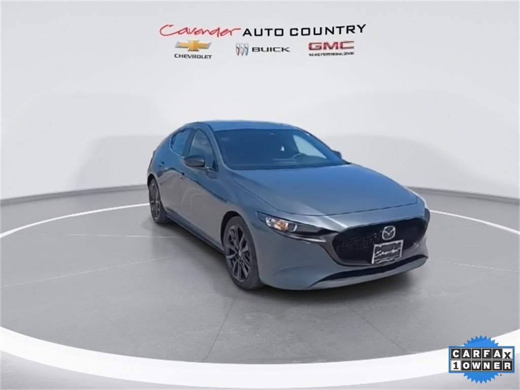 2024 Mazda Mazda3 Hatchback 2.5 s Carbon photo 2
