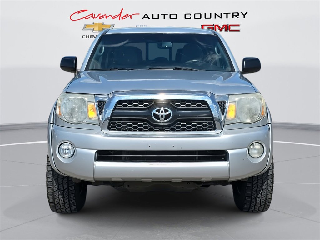 2011 Toyota Tacoma PreRunner SR5 photo 2