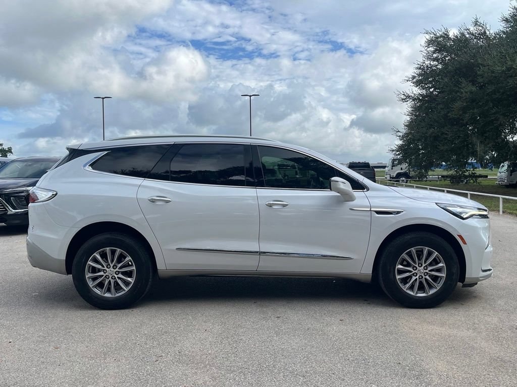 Used 2024 Buick Enclave Essence Technology SUV