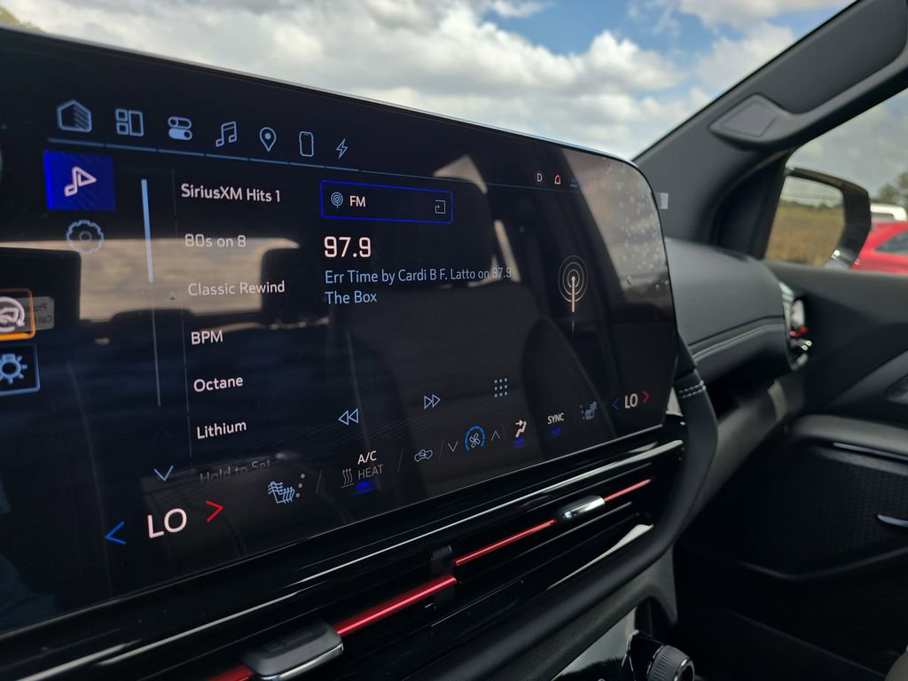 2026 Chevrolet Silverado EV Trail Boss - Photo 18