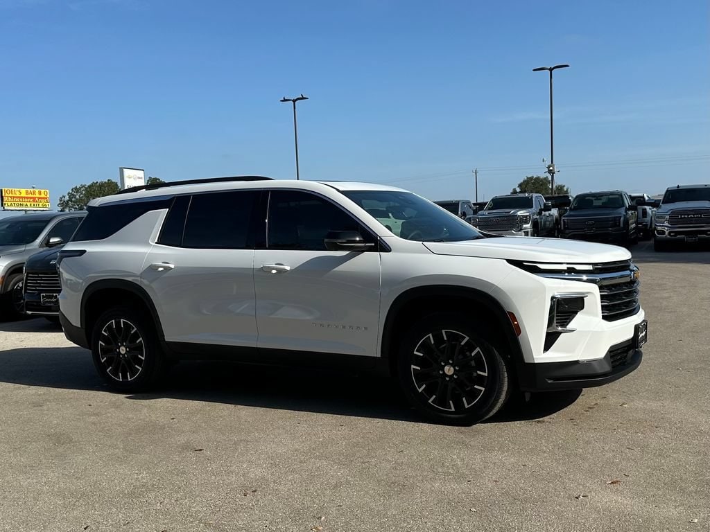New 2026 Chevrolet Traverse LT SUV
