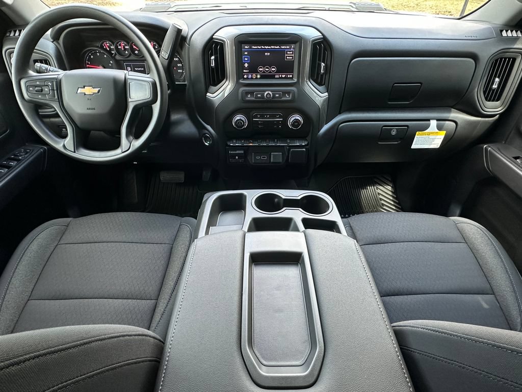 2026 Chevrolet Silverado 2500 HD Custom - Photo 9