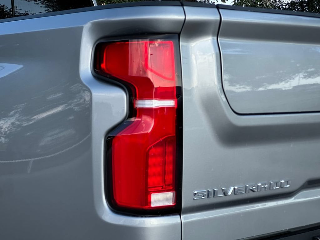 2026 Chevrolet Silverado 2500 HD ZR2 - Photo 30