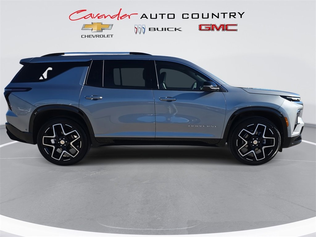New 2025 Chevrolet Traverse High Country SUV