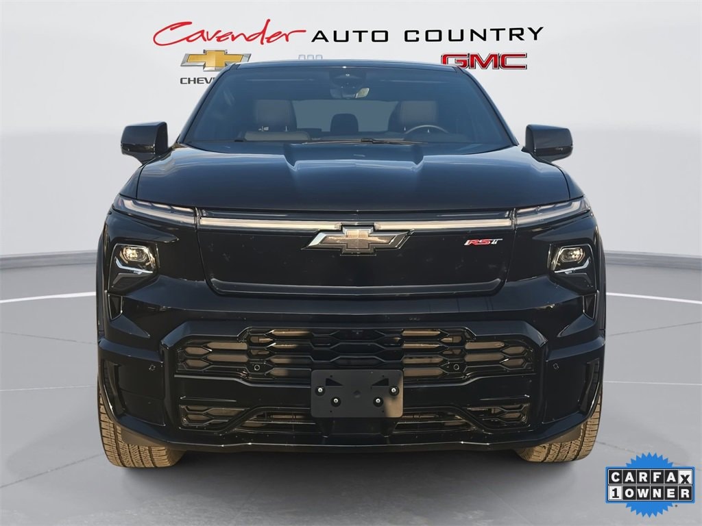 Used 2024 Chevrolet Silverado EV RST with VIN 1GC40ZEL8RU304403 for sale in Weimar, TX