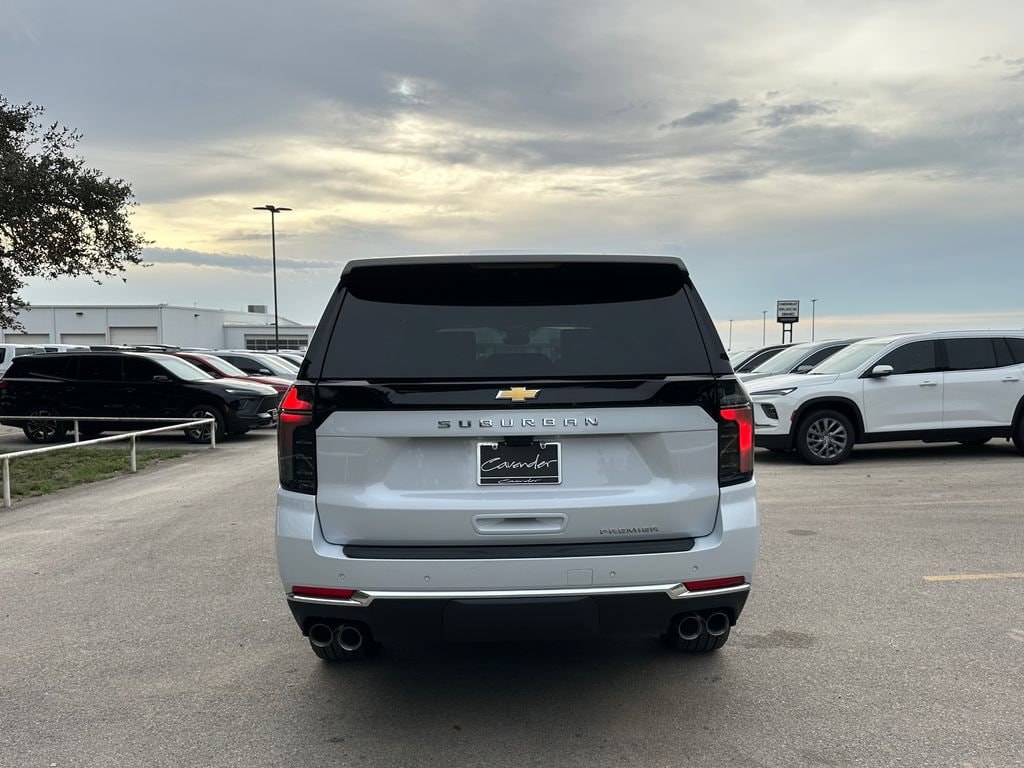 2026 Chevrolet Suburban High Country - Photo 6