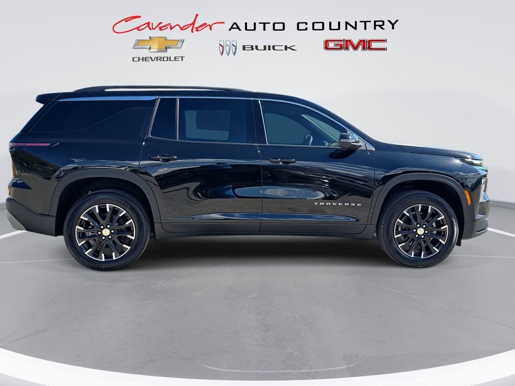 New 2026 Chevrolet Traverse LT SUV