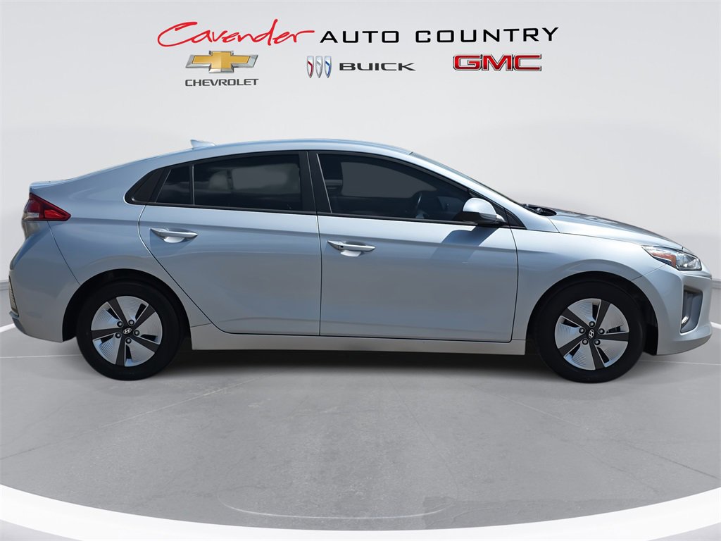 2022 Hyundai Ioniq Blue photo 4