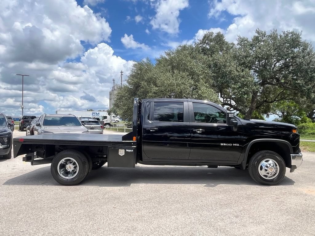 New 2026 Chevrolet Silverado 3500 HD Chassis Cab LT Truck