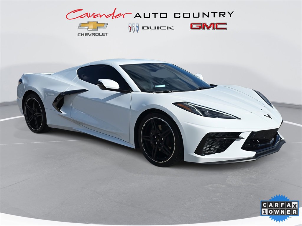 2024 Chevrolet Corvette Stingray 2LT photo 3