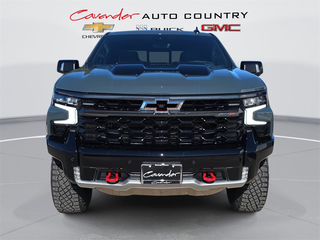 2026 Chevrolet Silverado 1500 ZR2 photo 2