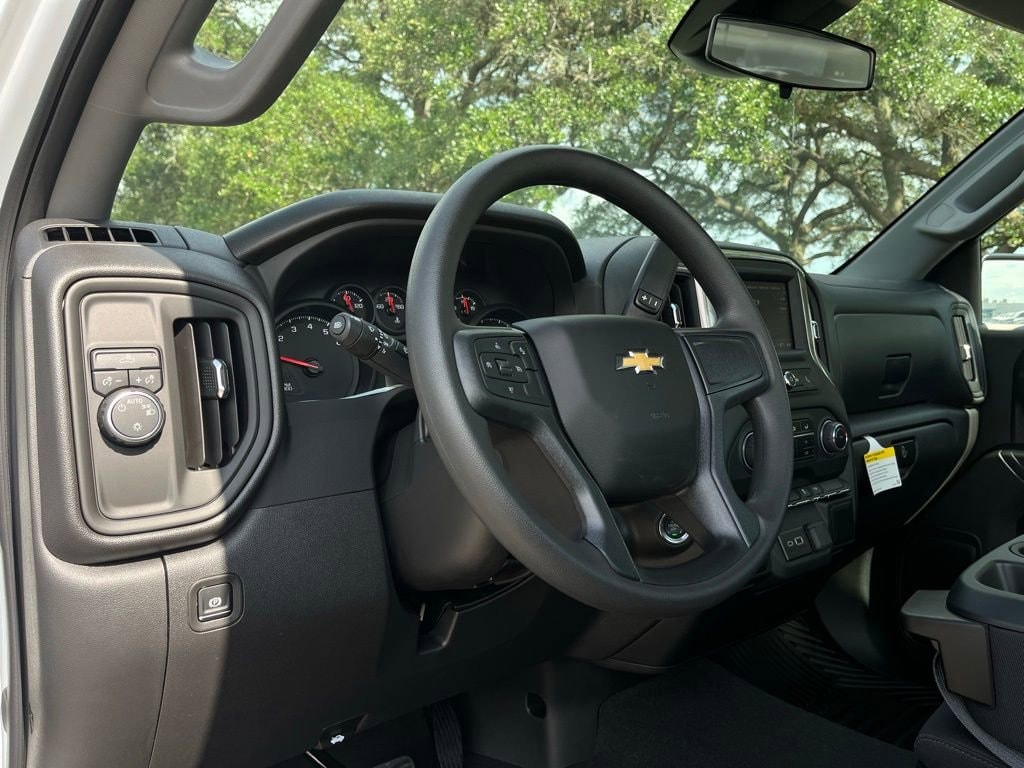 2025 Chevrolet Silverado 1500 Work Truck - Photo 11