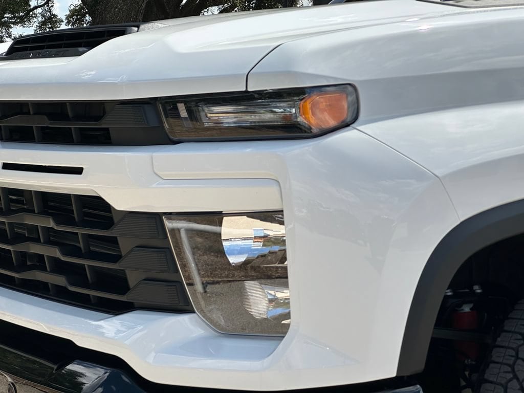 2026 Chevrolet Silverado 2500 HD Custom - Photo 25