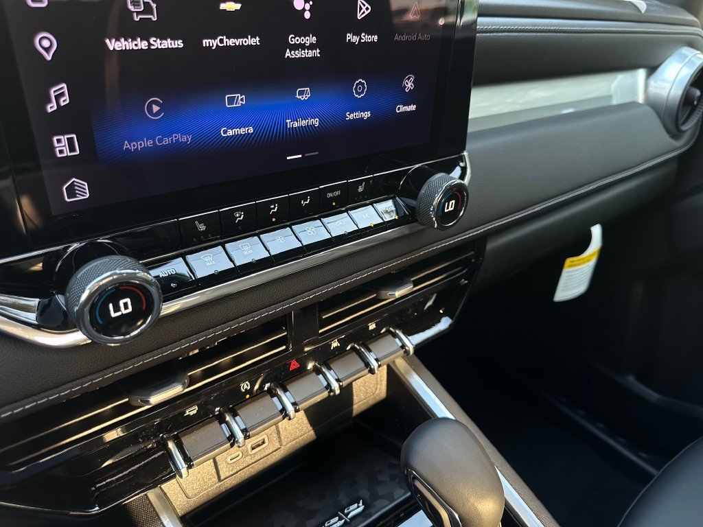 2026 Chevrolet Colorado LT - Photo 21