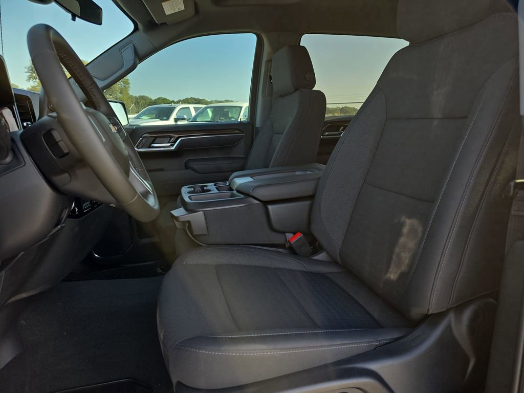 2025 Chevrolet Silverado 1500 LT - Photo 13