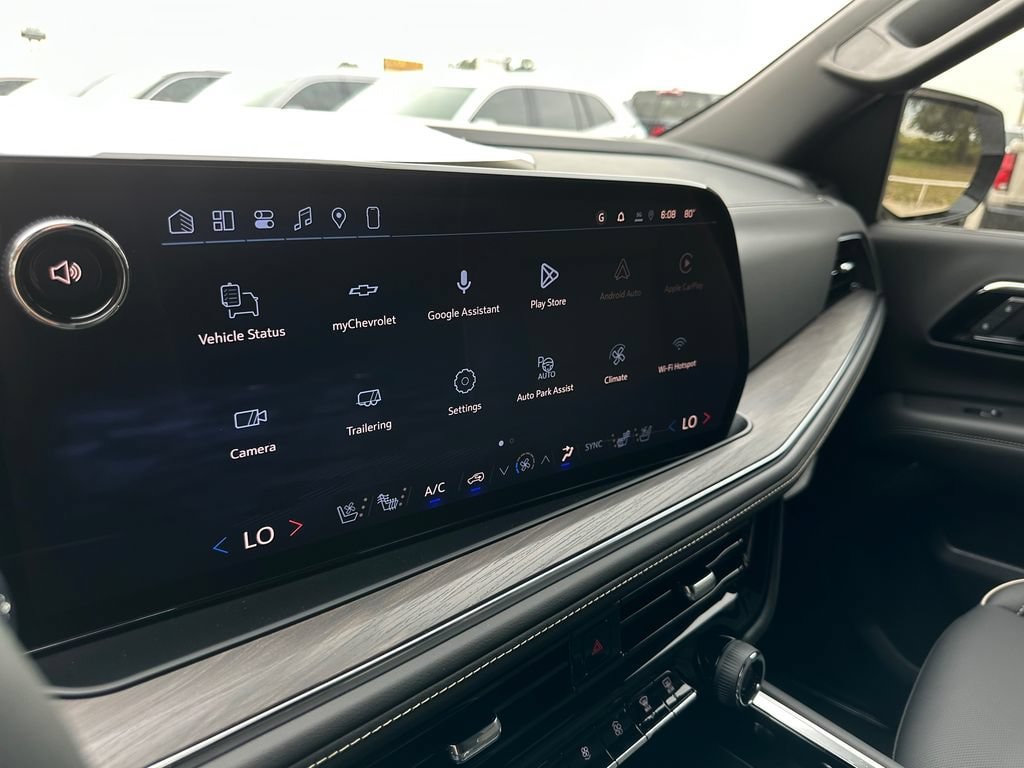 2026 Chevrolet Suburban High Country - Photo 21