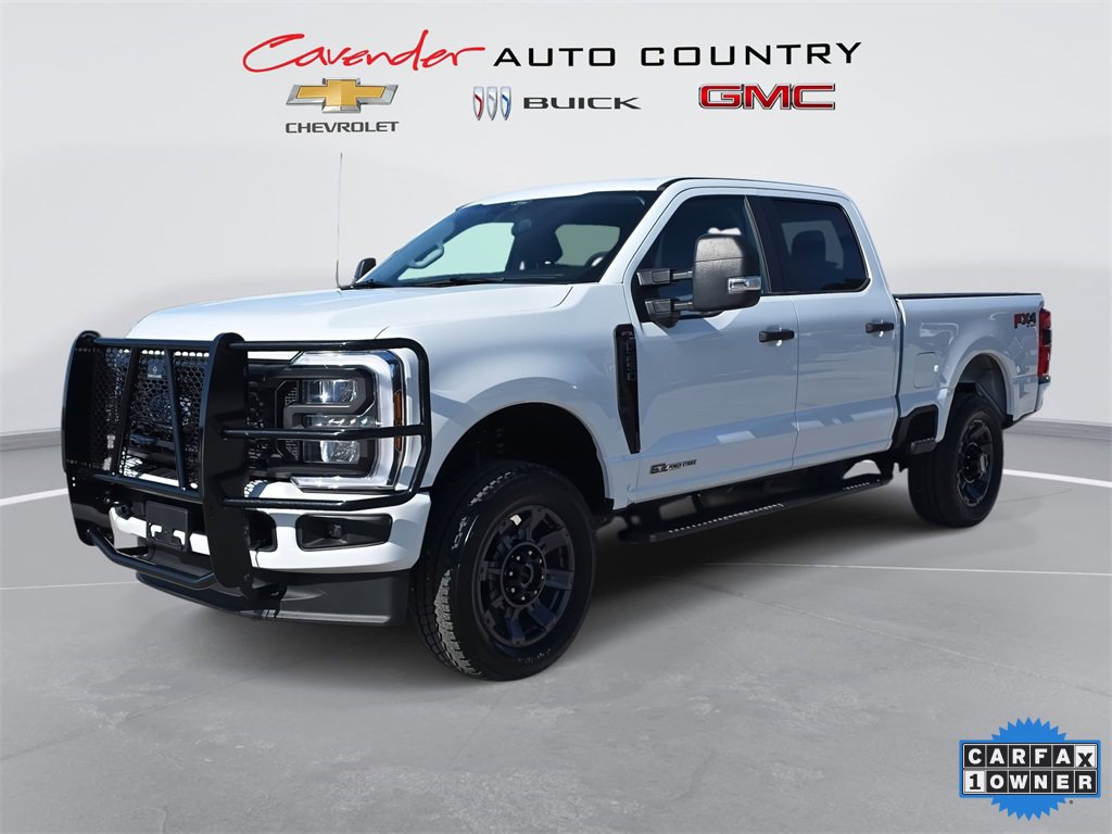 2025 Ford F-250 Super Duty XL's photo