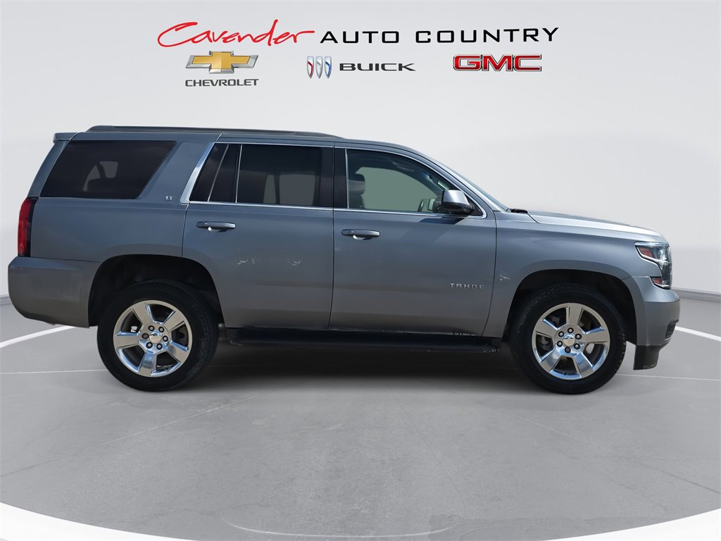 2019 Chevrolet Tahoe LT photo 4