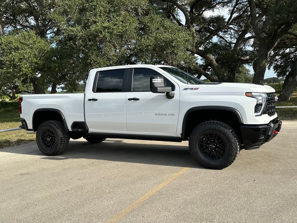 New 2026 Chevrolet Silverado 2500 HD ZR2 Truck