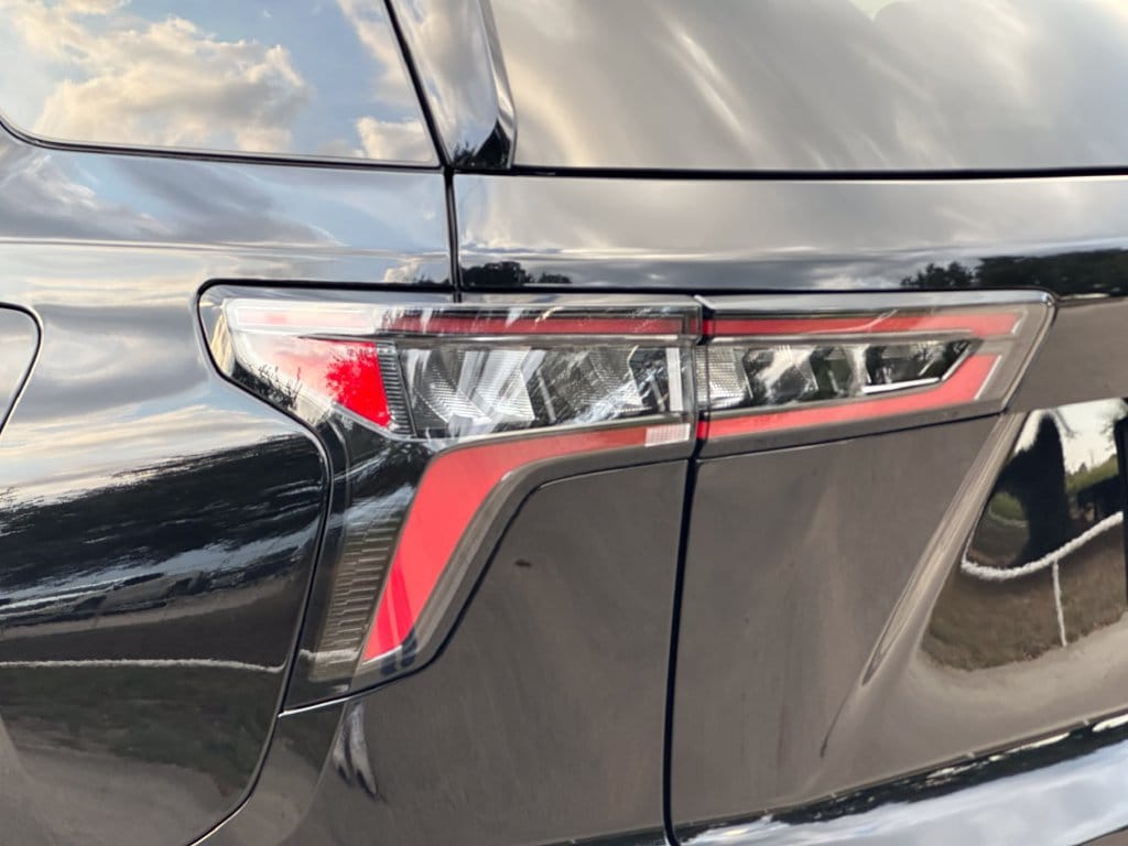 2027 Chevrolet Equinox LT - Photo 29