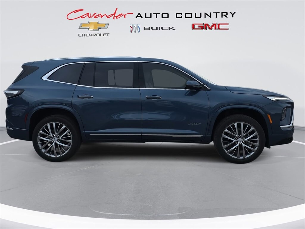 New 2026 Buick Enclave Avenir SUV