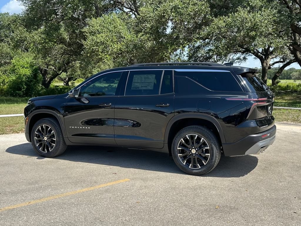 2026 Chevrolet Traverse LT - Photo 7