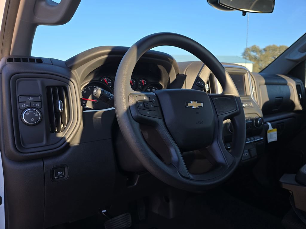2025 Chevrolet Silverado 1500 Work Truck - Photo 11